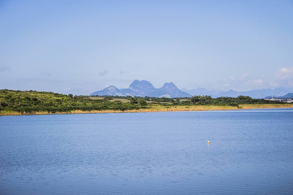 Lagoa de Imboassica ao entardecer